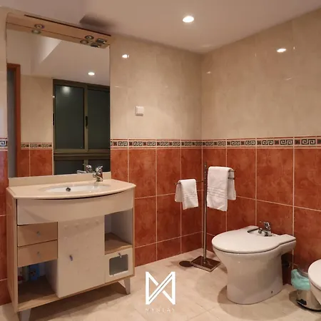 Mystay - Lagos House Braga Room photo